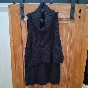 EUC Free People Black Cowl Neck Turtleneck Sleeveless Sweater Tank Small